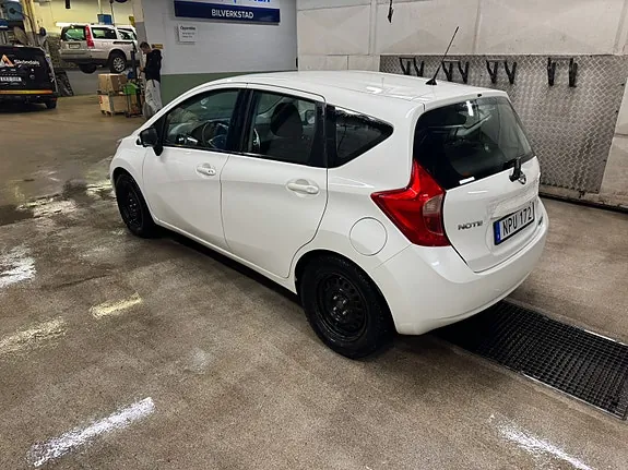 Nissan Note 2015 photo 3