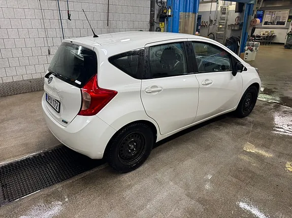 Nissan Note 2015 photo 4
