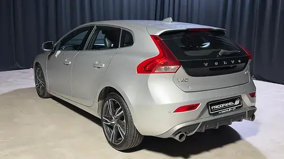 Volvo V40 2017 photo 4