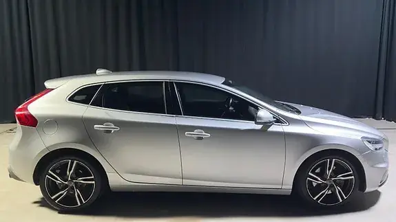 Volvo V40 2017 photo 5