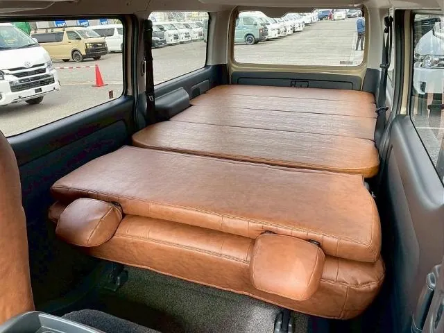 Toyota Hiace 2026 photo 4