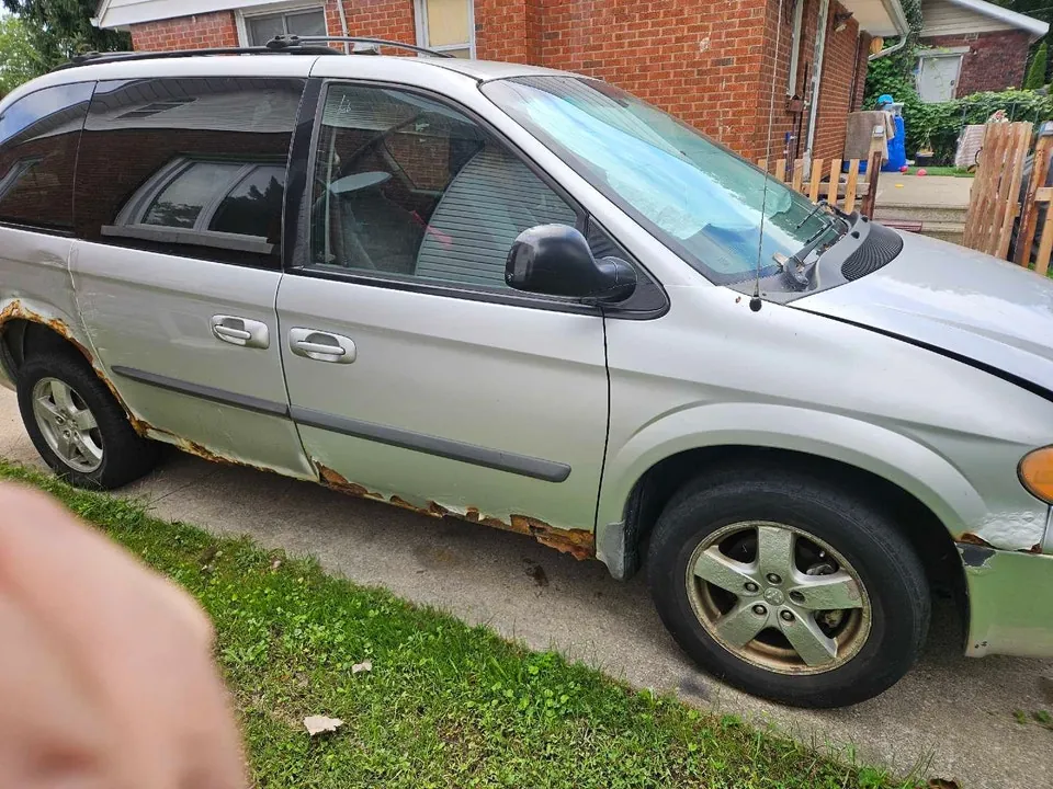Dodge Caravan 2007 photo 3