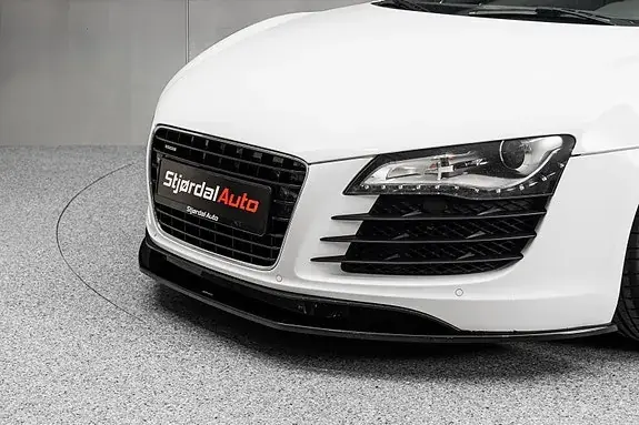 Audi R8 2009 photo 3