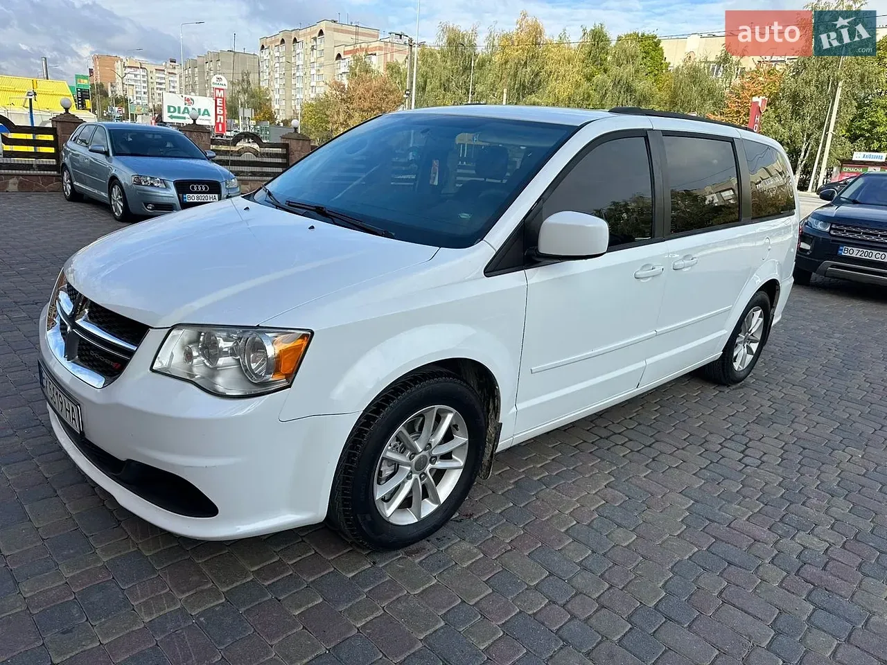 Dodge Grand Caravan 2015 photo 2