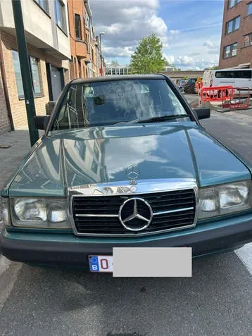 Mercedes-Benz 190