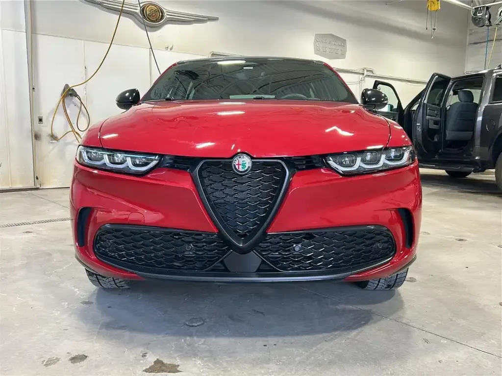 Alfa Romeo Tonale 2025 photo 3