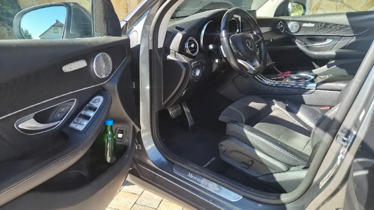 Mercedes-Benz Glc-Class