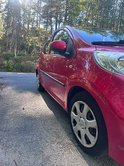 Peugeot 107 2010 photo 5