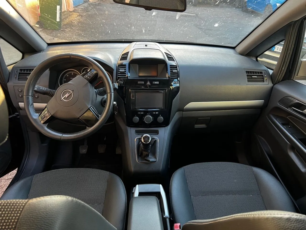 Opel Zafira 2011 photo 5