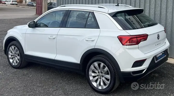 Volkswagen T-Roc 2018 photo 4