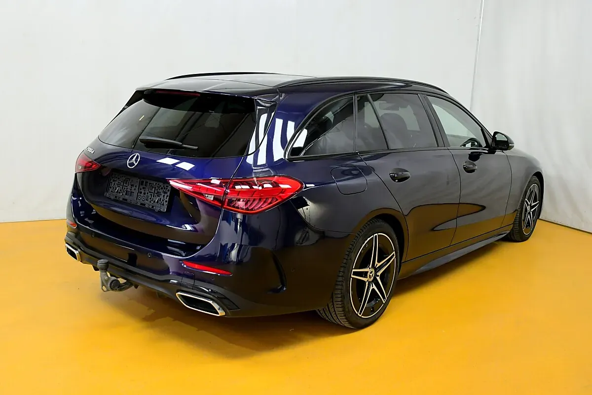 Mercedes-Benz C-Class 2022 photo 3