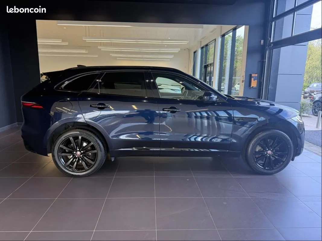 Jaguar F-Pace 2022 photo 2