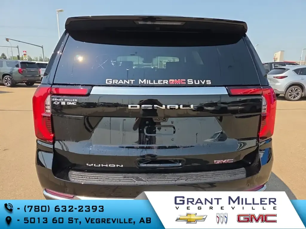 GMC Yukon 2026 photo 3