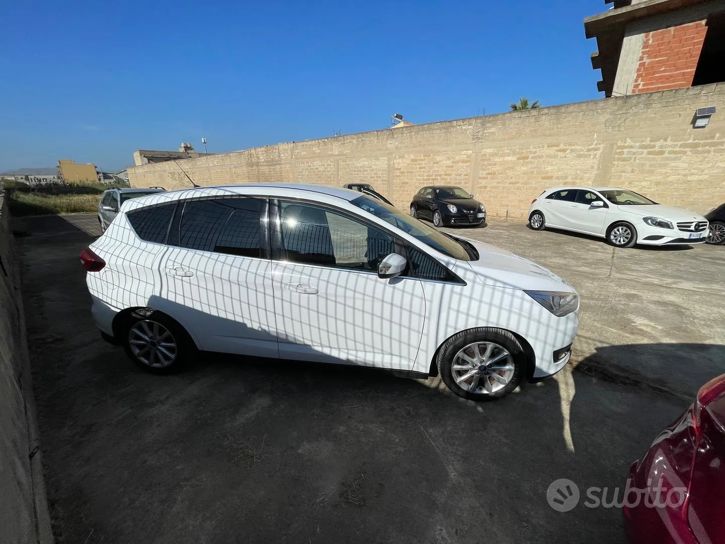 Ford C-Max 2016 photo 4