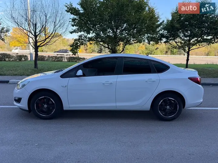 Opel Astra 2017 photo 5