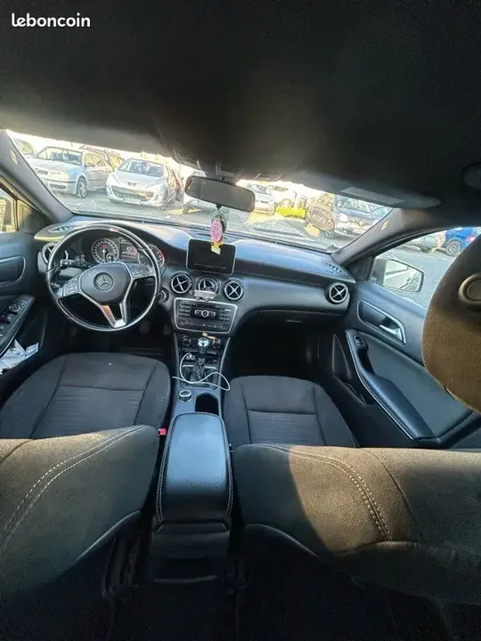 Mercedes-Benz A-Class 2014 photo 3