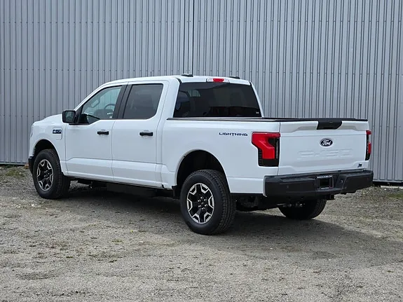 Ford F-150 2024 photo 2