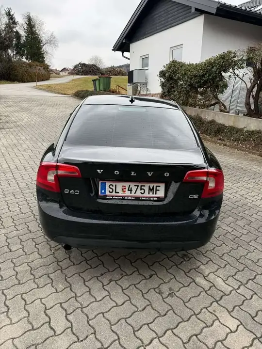 Volvo S60 2013 photo 3