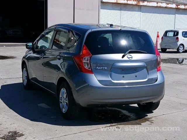 Nissan Note X 2015 photo 5
