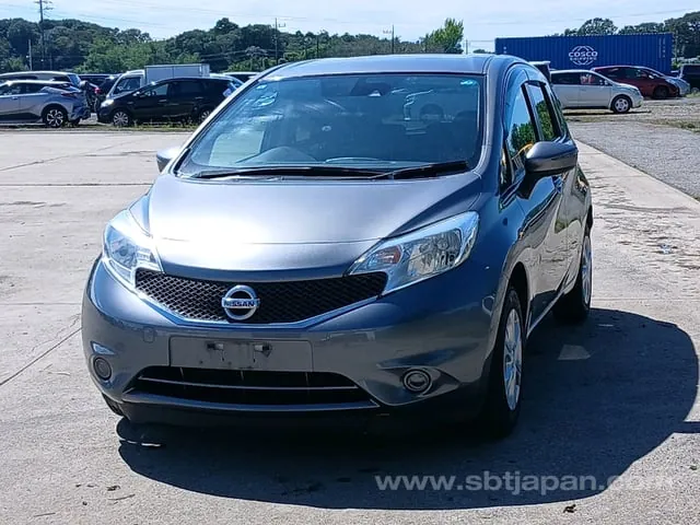 Nissan Note X 2015 photo 3