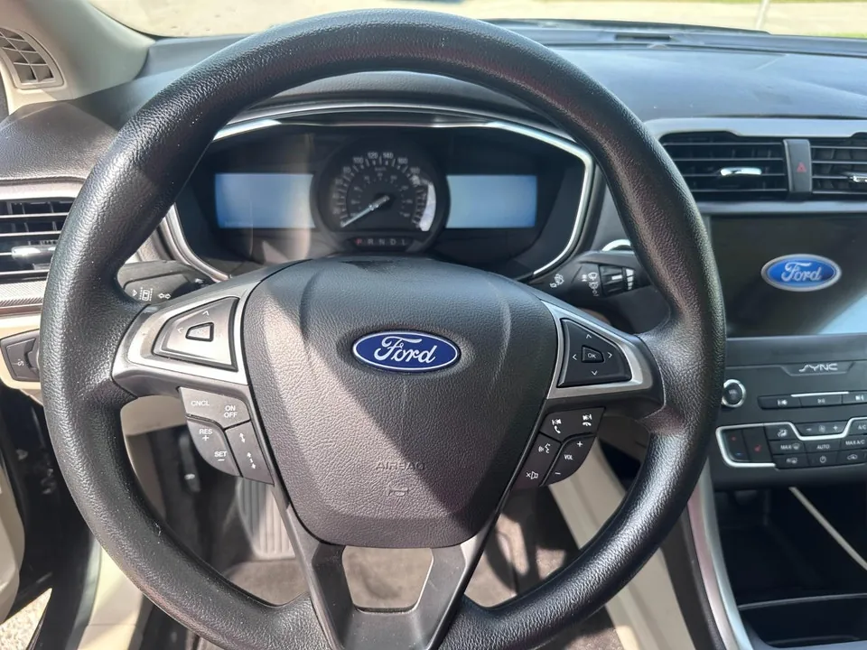 Ford Fusion 2020 photo 3
