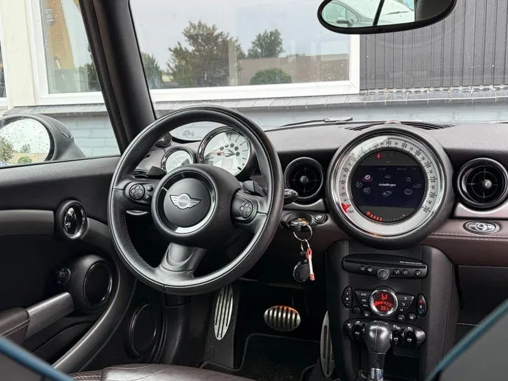 Mini Cabrio 2014 photo 2