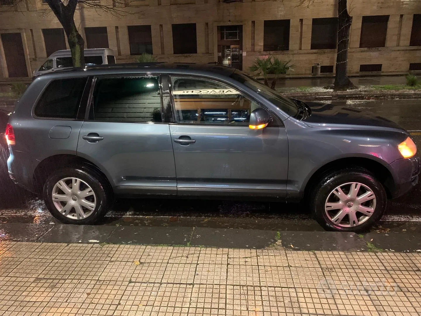 Volkswagen Touareg 2005 photo 3