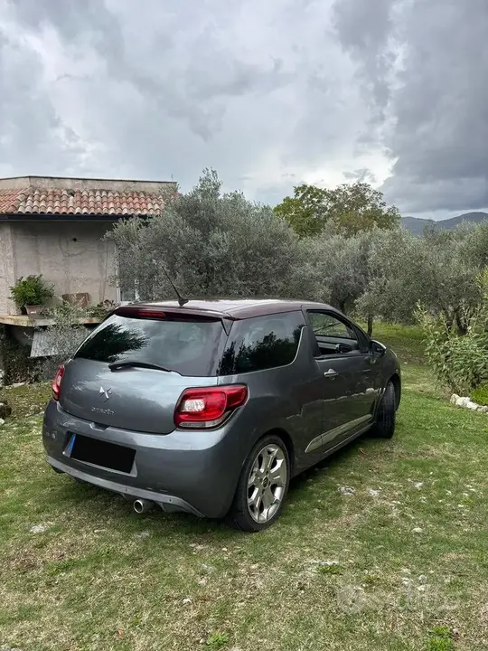 Citroen Ds3 2010 photo 2