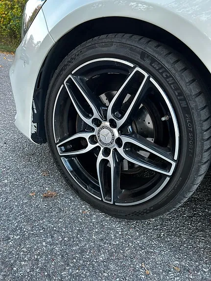 Mercedes-Benz Cla200 2017 photo 4