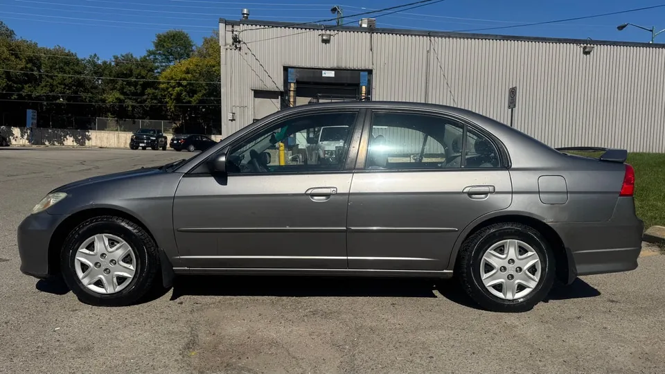 Honda Civic 2004 photo 3