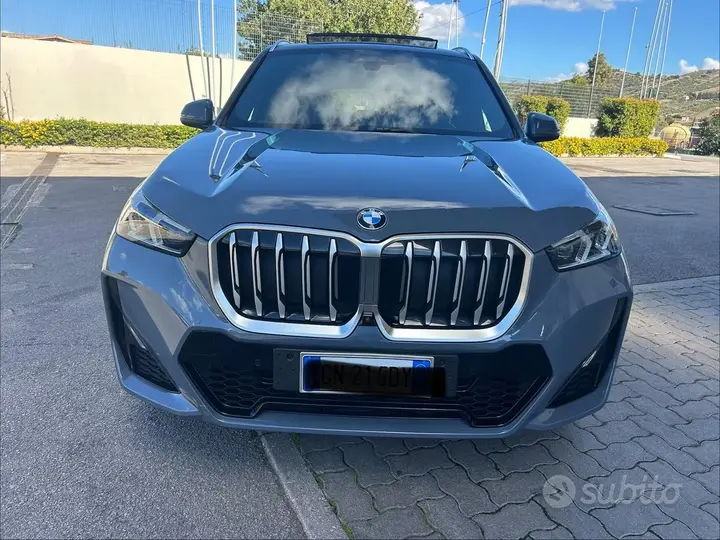 BMW X1 2024 photo 2