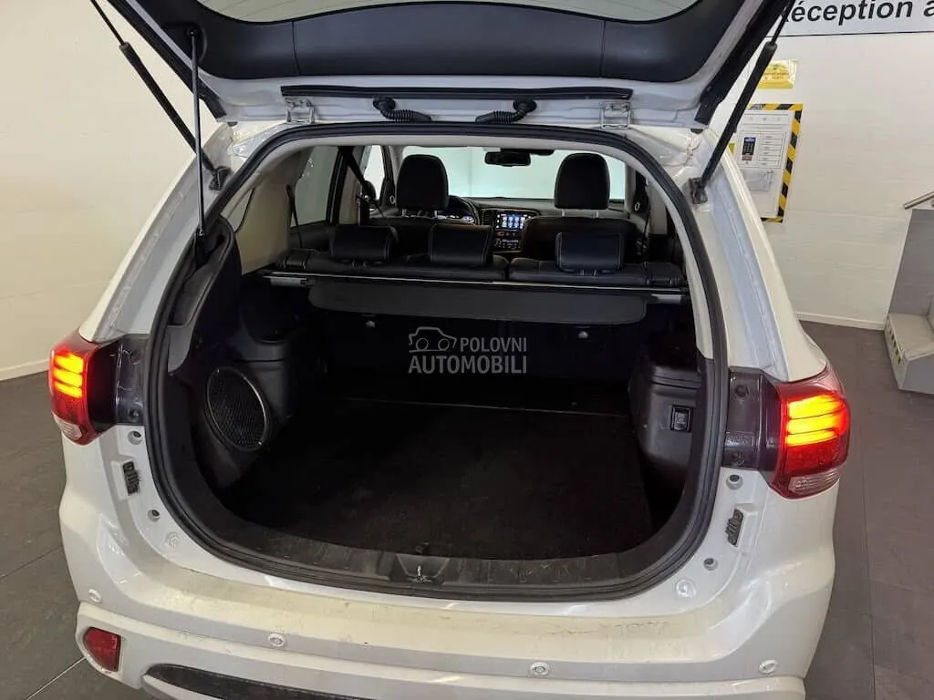 Mitsubishi Outlander 2018 photo 3