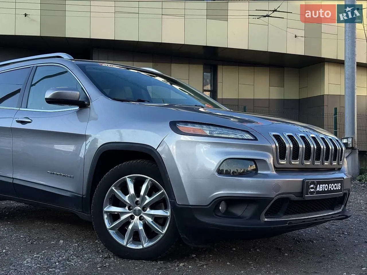 Jeep Cherokee 2015 photo 2