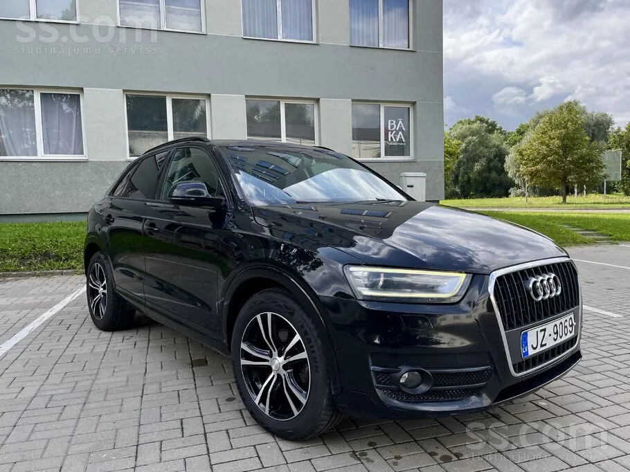 Audi Q3 2011 photo 3