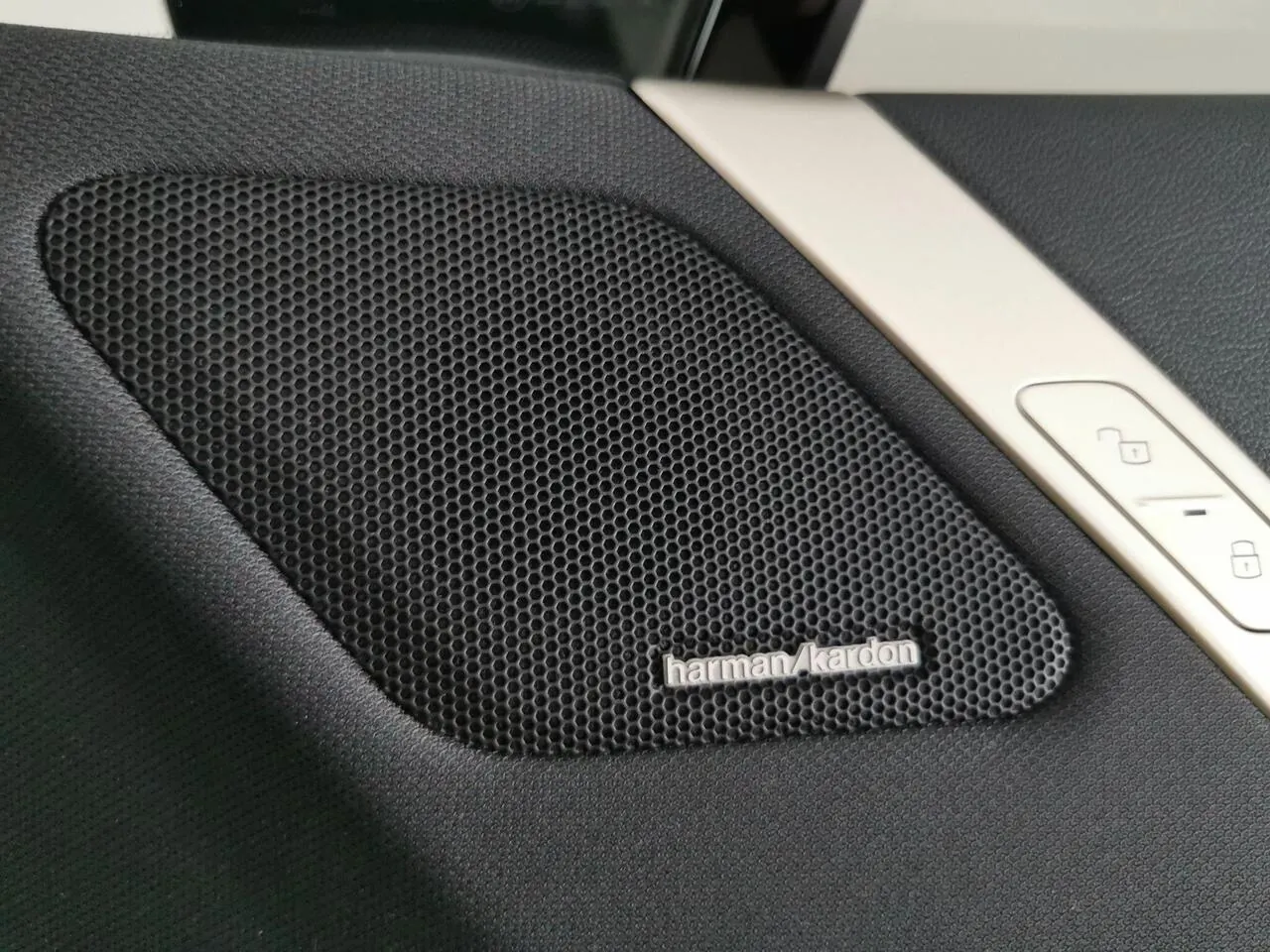 BMW Ix 2023 photo 5