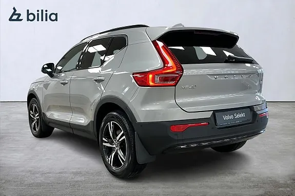 Volvo Xc40 2025 photo 2