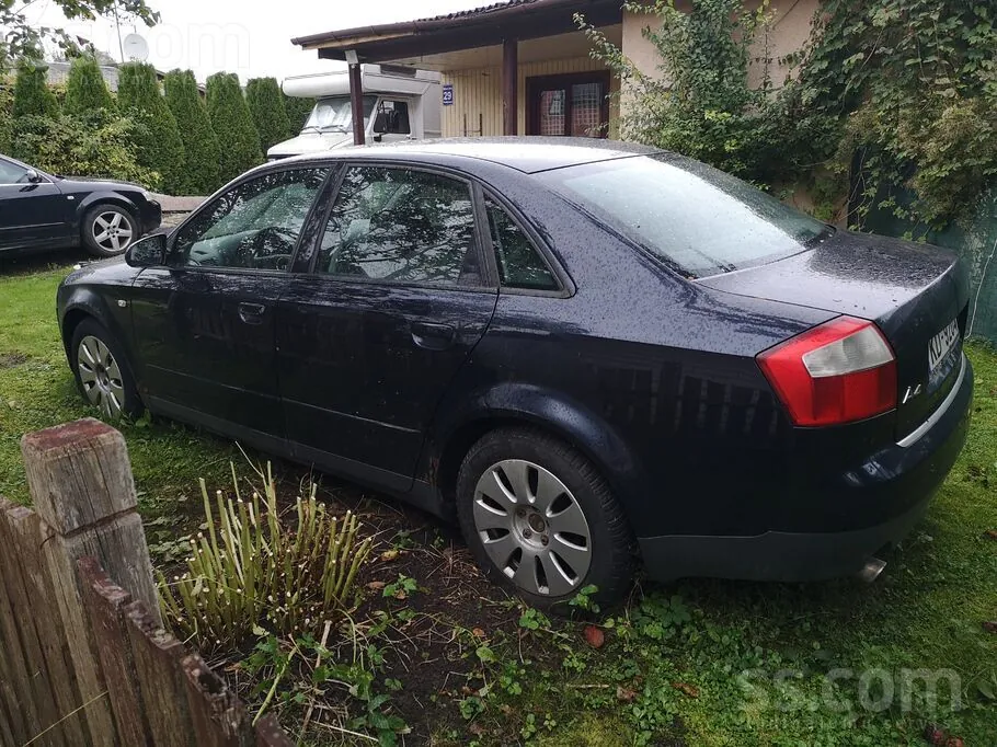 Audi A4 2001 photo 4