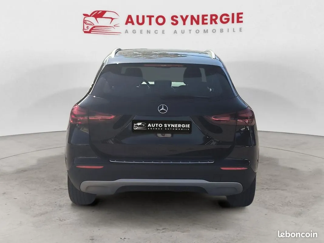 Mercedes-Benz Gla 200 2024 photo 4