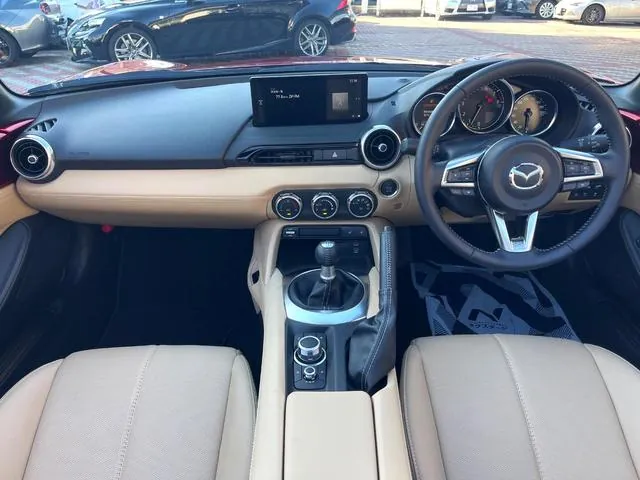 Mitsubishi Roadster Rf 2025 photo 2