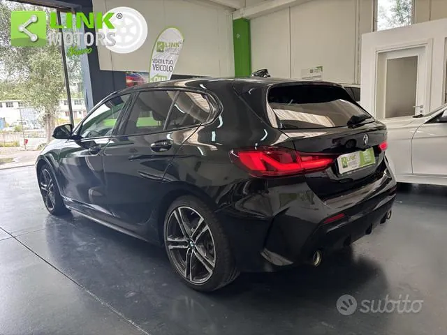 BMW 118D 2024 photo 3