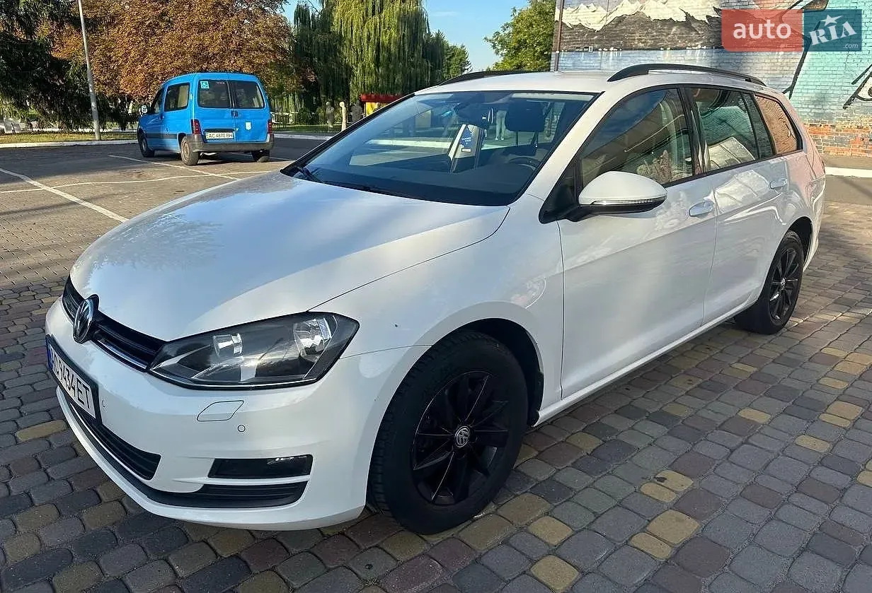 Volkswagen Golf 2013 photo 3