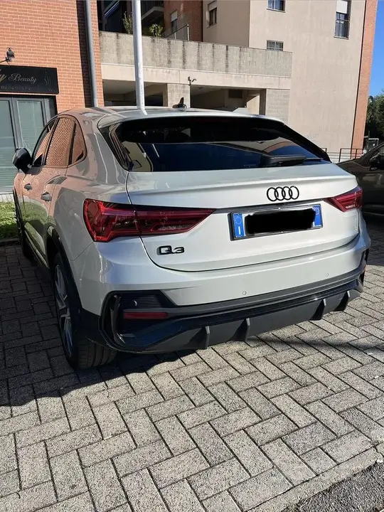 Audi Q3 2023 photo 4