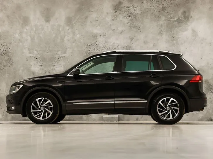 Volkswagen Tiguan 2019 photo 2