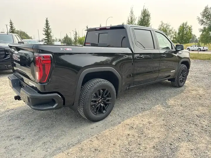 GMC Sierra 1500 2026 photo 5