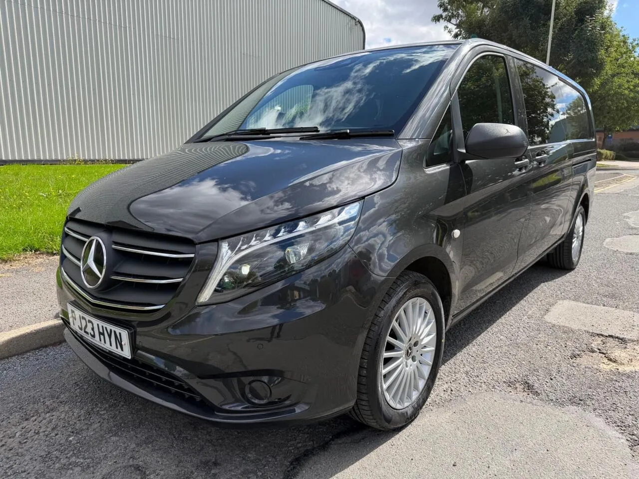 Mercedes-Benz Vito 2023 photo 2