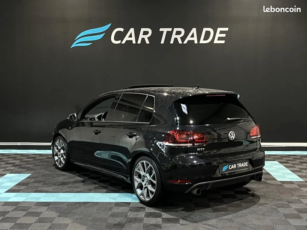Volkswagen Golf 2012 photo 3