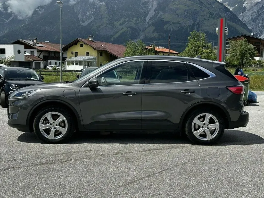 Ford Kuga 2021 photo 3