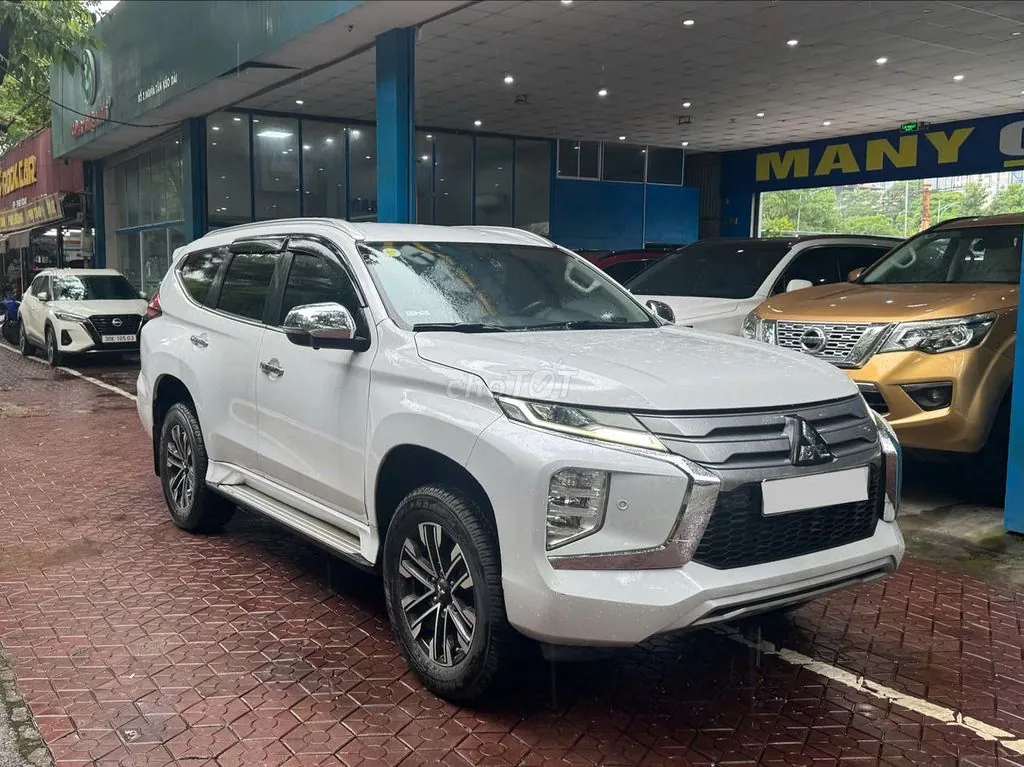 Mitsubishi Pajero Sport 2021 photo 2