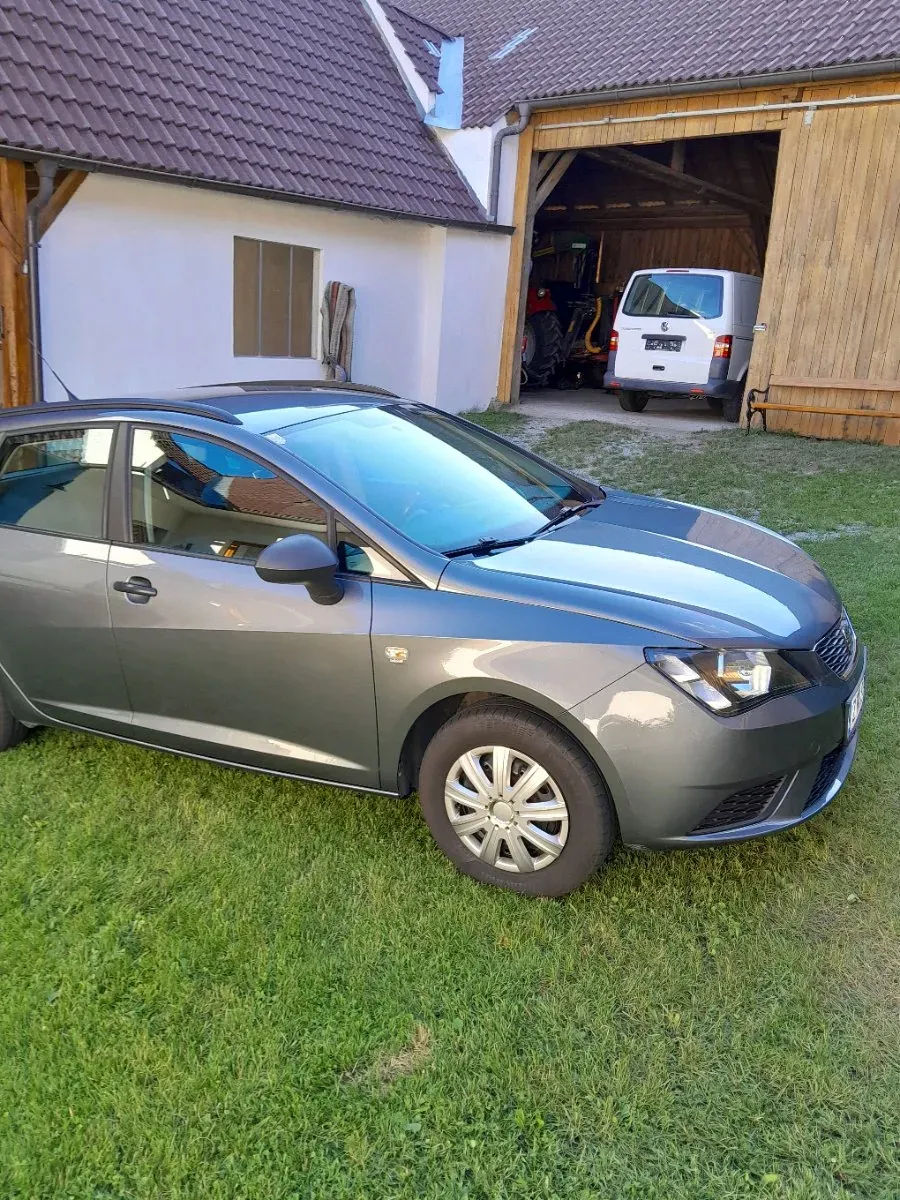 Seat Ibiza 2016 photo 3