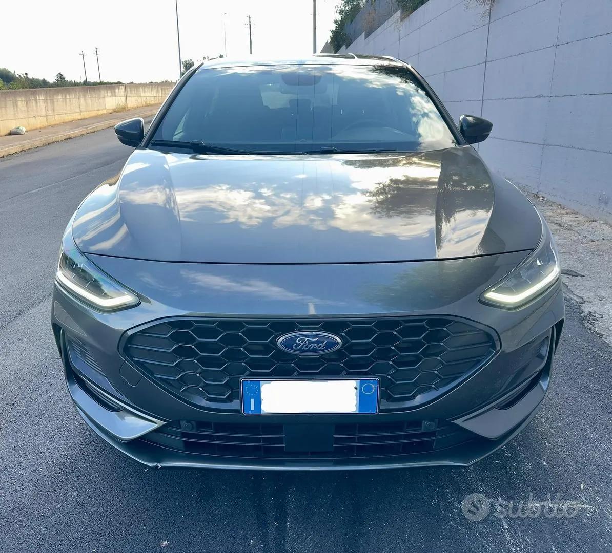Ford Focus 2023 photo 2